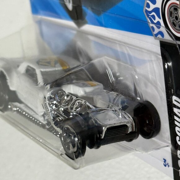 Hot Wheels 2025 Hoto Roto • Rod Squad • White Chrome • 158/250 • Diecast Car - Picture 4 of 6